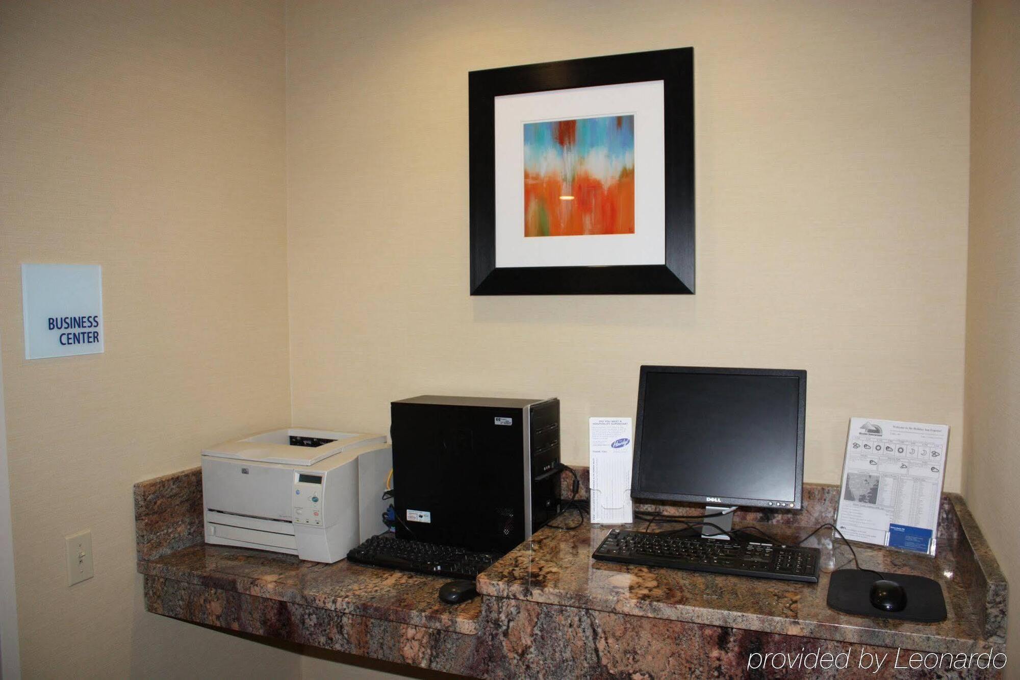 Holiday Inn Express - Ludlow - Chicopee Area By Ihg Exteriör bild